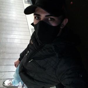 Meet your Posher, Lewis